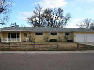 331 Morningside Dr, Colorado Springs, CO 80911