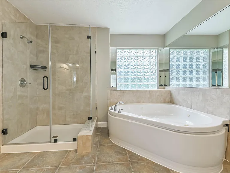15320 Mound Rd — Photo 28