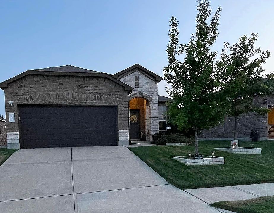 2nd image of 317 Nectar Dr