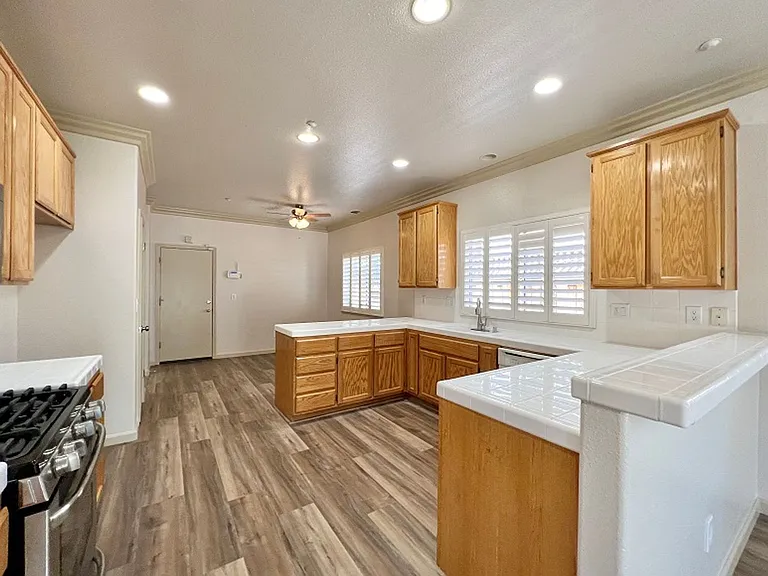 1924 Shurtleff Ave — Photo 10