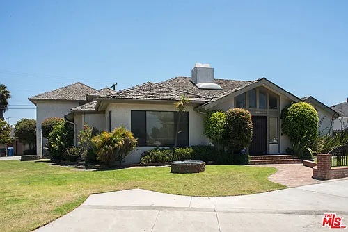 8300 Regis Way Photo 1
