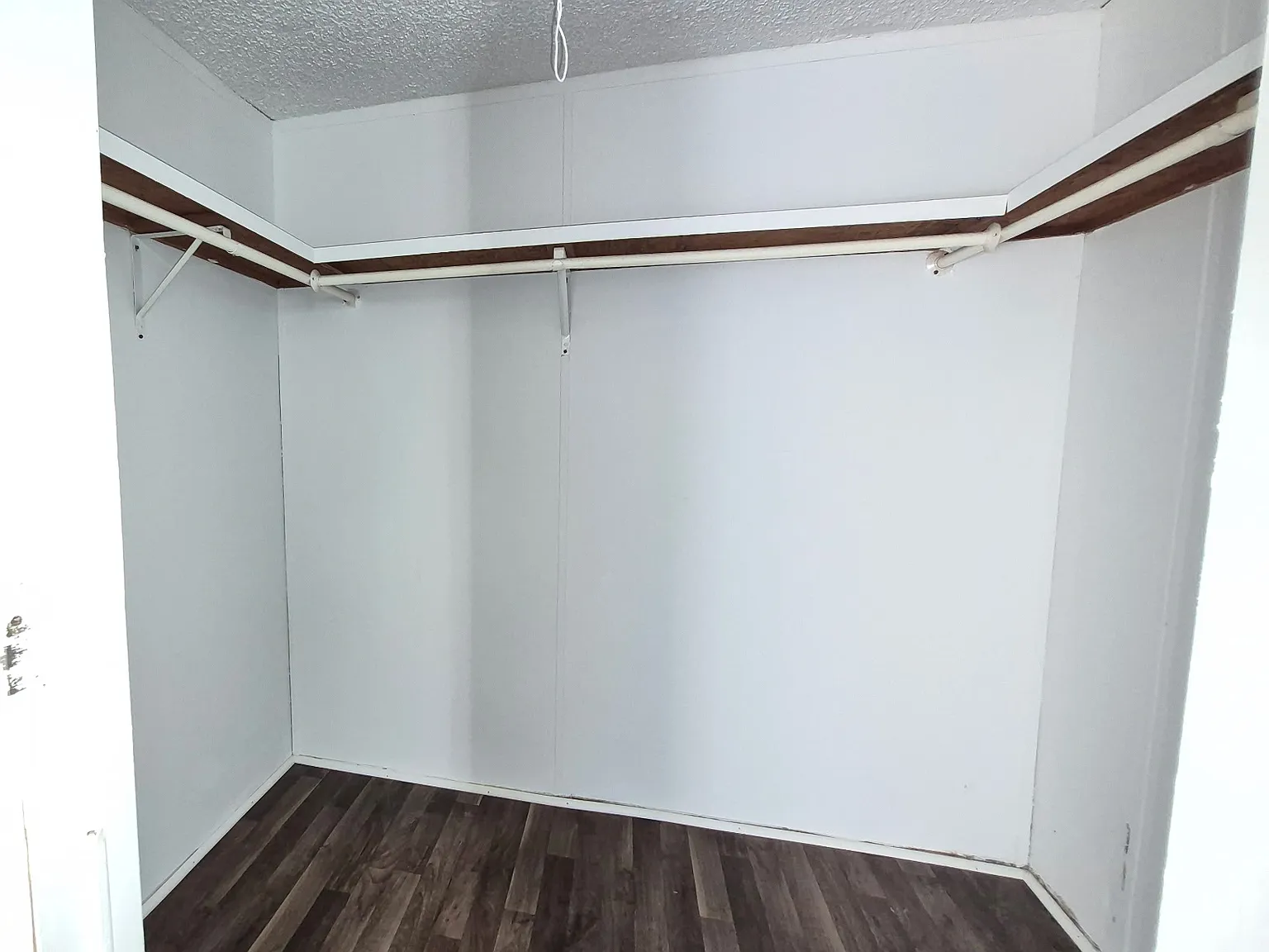 3 bed, $895 — Photo 4