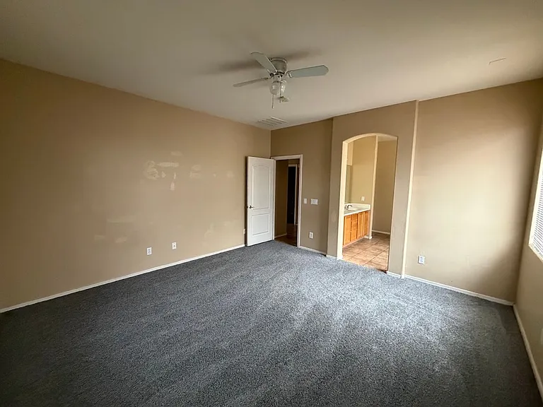 3202 S 104th Ave — Photo 11
