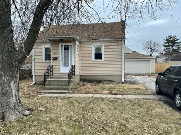 121 Victoria Dr, Northlake, IL 60164