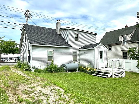 3rd image of 80 Maverick Street