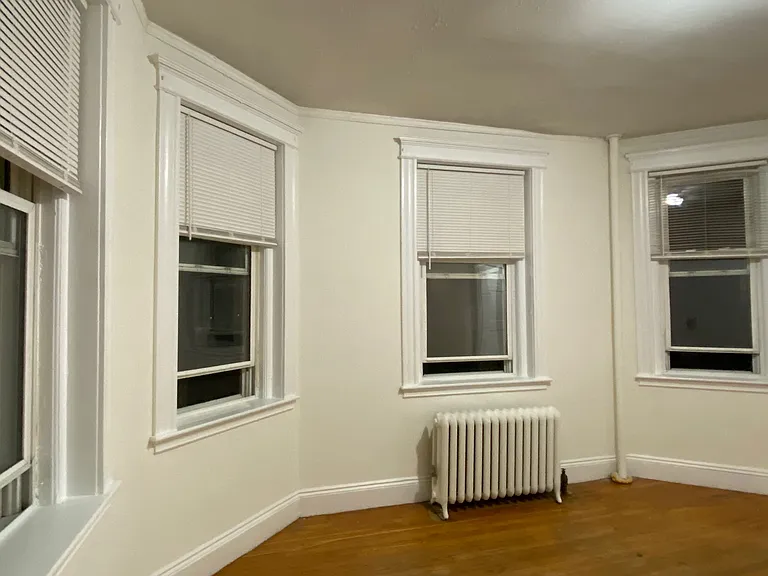 43 Strathmore Rd #4 — Photo 19