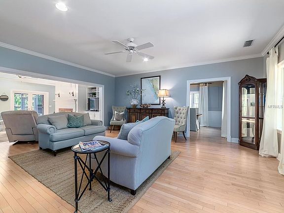 3rd image of 2812 Sarasota Golf Club Blvd
