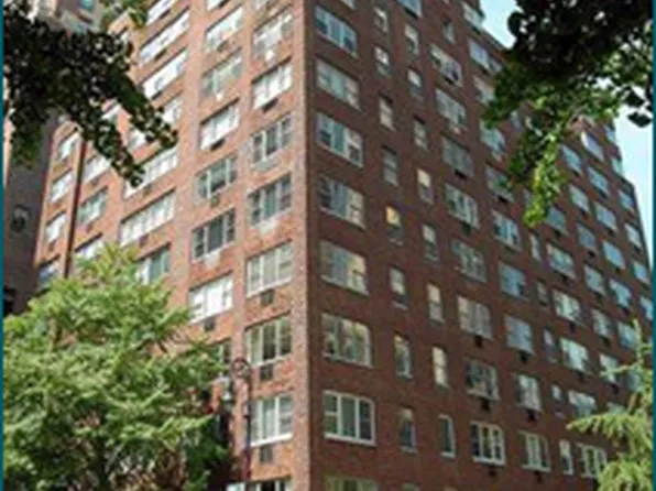 12 Beekman Place image 1 of 4