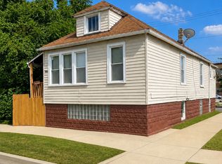 4459 W Carroll Ave, Chicago, IL 60624