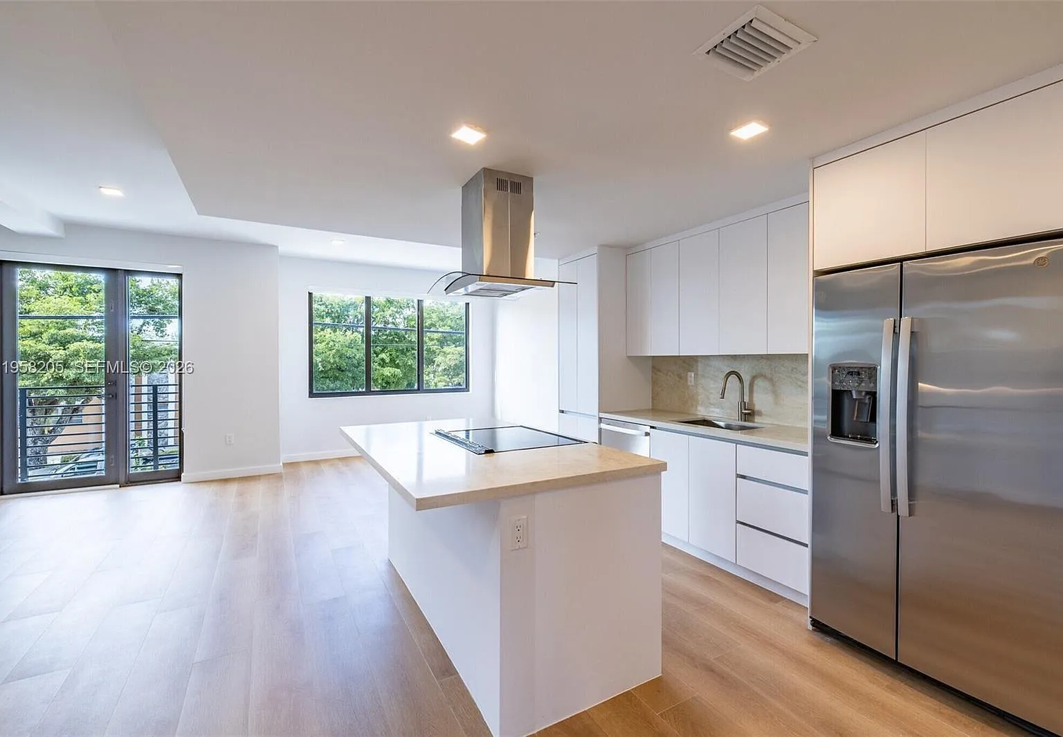 Lawrence Estates Land Cos — Photo 2