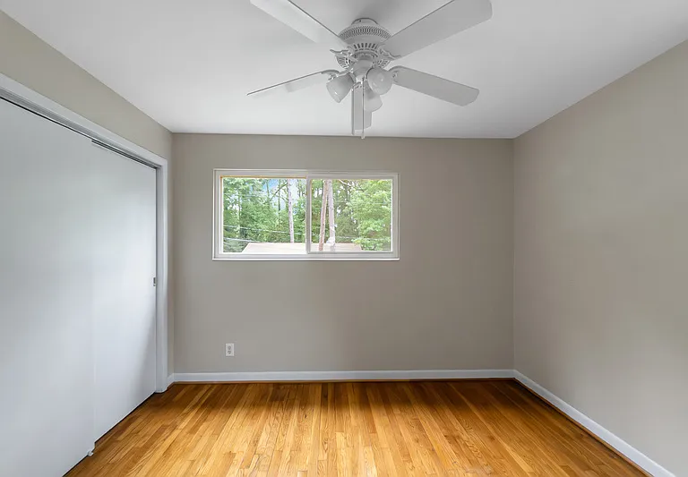 2080 Dundee Dr SE — Photo 15