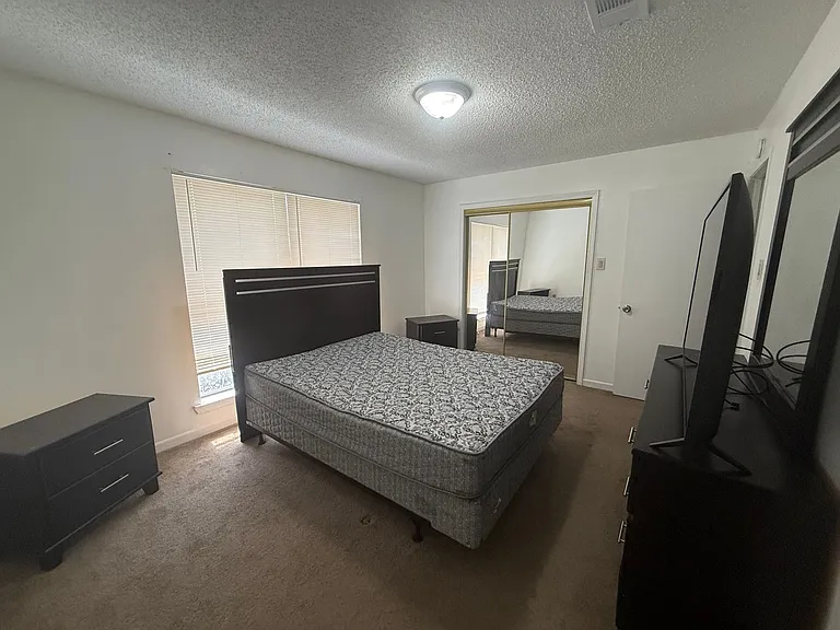 1795 Boulevard De Province #A — Photo 9