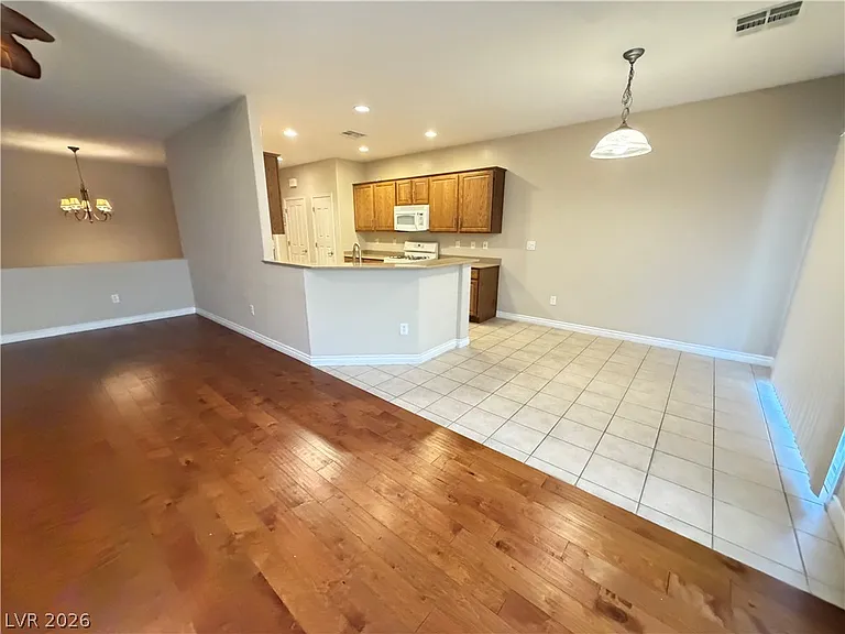 2356 Apparition St — Photo 9