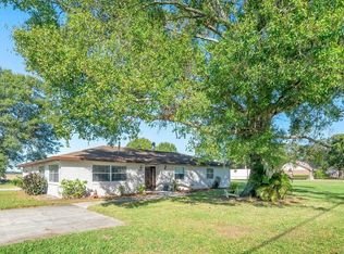 2505 S Wiggins Rd, Plant City, FL 33566