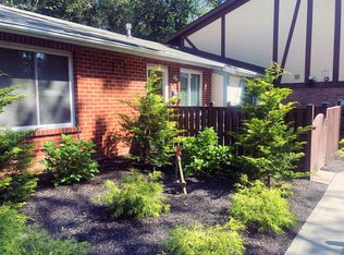 202 Cambridge Dr, Port Jefferson Station, NY 11776
