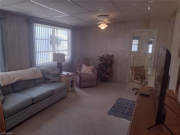 4th image of 277 Fountain View BLVD