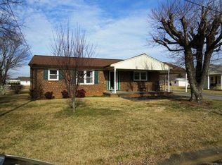 100 Allis Ct, Fieldale, VA 24089