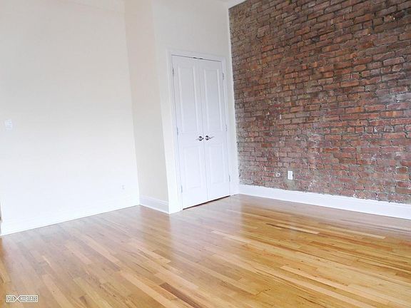 2nd image of 355 W 85th St APT 78