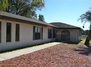 910 Cedar Ridge Ln, Deland, FL 32720