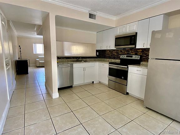2nd image of 14941 SW 82nd Ter #5-203