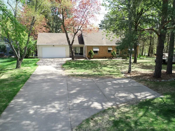 809 Bradford Ave N, Champlin, MN 55316