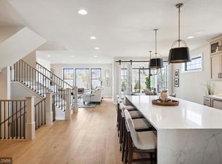 5327 Scenic Loop Run, Victoria, MN 55386