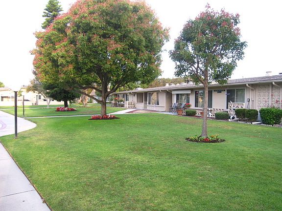 2nd image of 13271 Del Monte Dr APT 33E