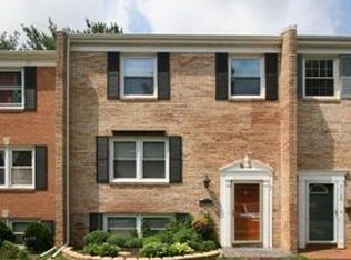 3110 Cedar Grove Dr, Fairfax, VA 22031