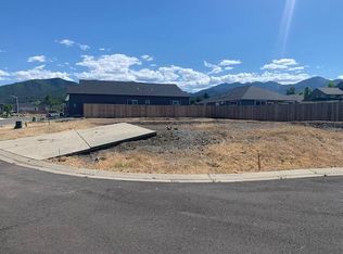 349 Quail Cir, Talent, OR 97540