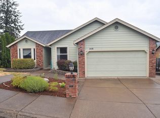 308 S 69th Pl, Springfield, OR 97478