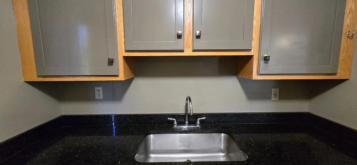 Studio, 1.0 bath, 4060 sqft, $1,500 — Photo 3
