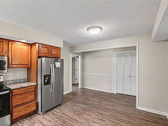 5th image of 11312 E 58th Ter