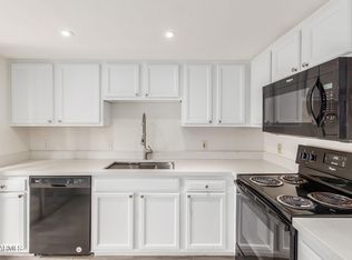 463 S Greenside Ct, Mesa, AZ 85208