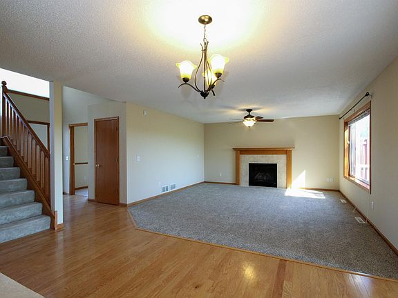3rd image of 5764 200th St W