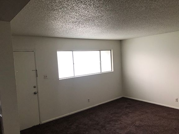 5th image of 2675 Sherwood St APT 12