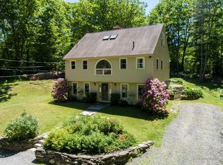 211 Hillside Rd, Brunswick, ME 04011