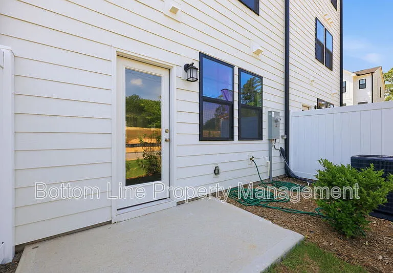 2308 Oakwood Meadows Ct — Photo 46