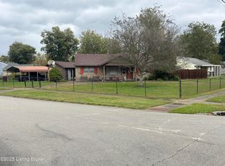 7213 Rainbow Dr, Louisville, KY 40272 | Zillow