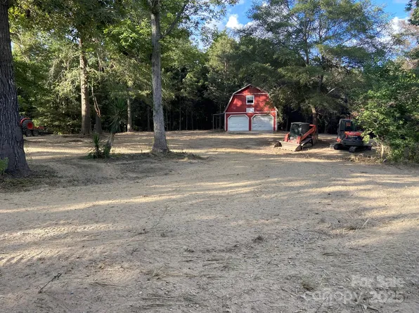 4817 Blade Run Rd, Edgemoor, SC 29712