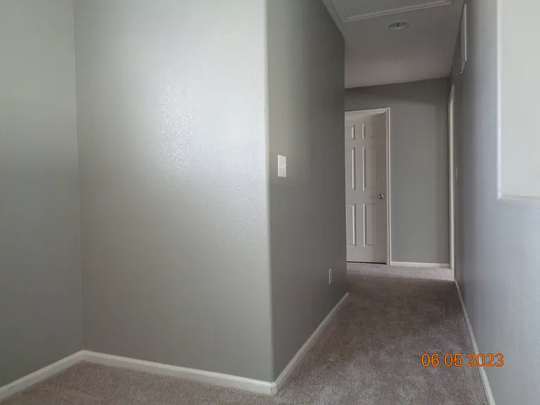 7958 Parsonage Ln — Photo 11