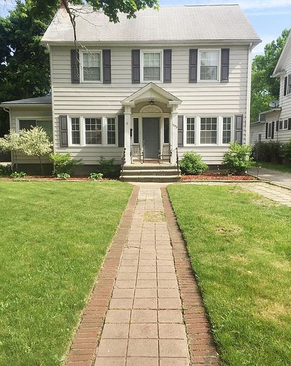 1353 Delia Ave, Akron, OH 44320 Zillow