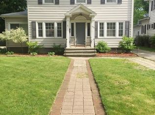 1353 Delia Ave, Akron, OH 44320