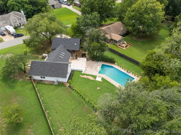 24037 Gordon St, Broken Arrow, OK 74014