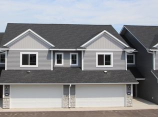 679 Roberts Rd, Sartell, MN 56377