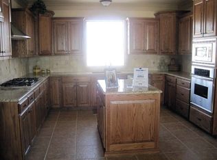 2305 Club House Ln, San Angelo, TX 76904