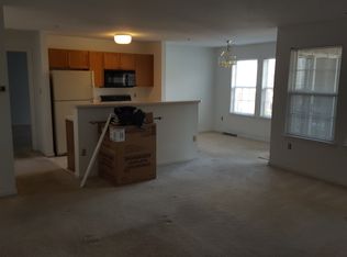 2402 Dominion Dr APT 2D, Frederick, MD 21702