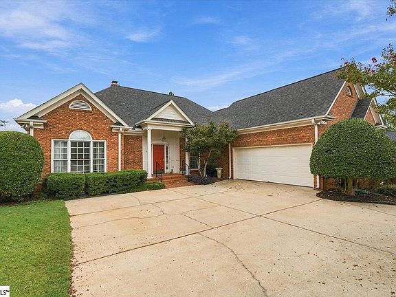 2nd image of 6 Penny Meadow Ct