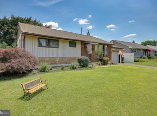 1106 Arthur Ave, Bristol, PA