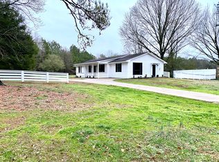 1965 Dooley Town Rd, Statham, GA 30666