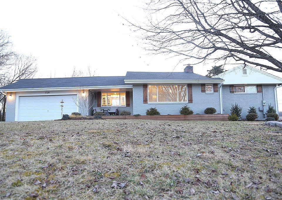 1st image of 1729 Whispering Hills Dr